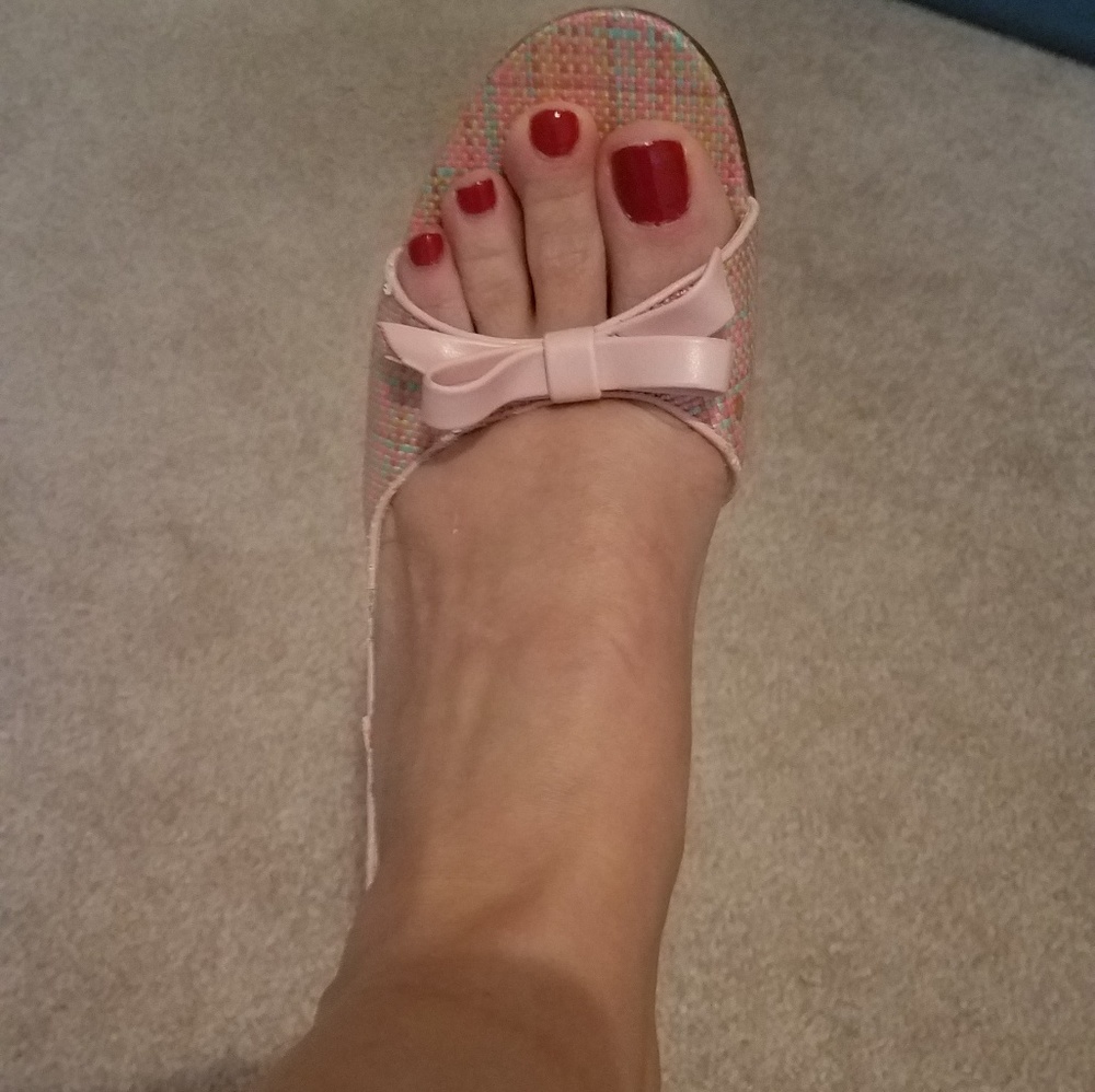 Shoes - Picture 2 of 2